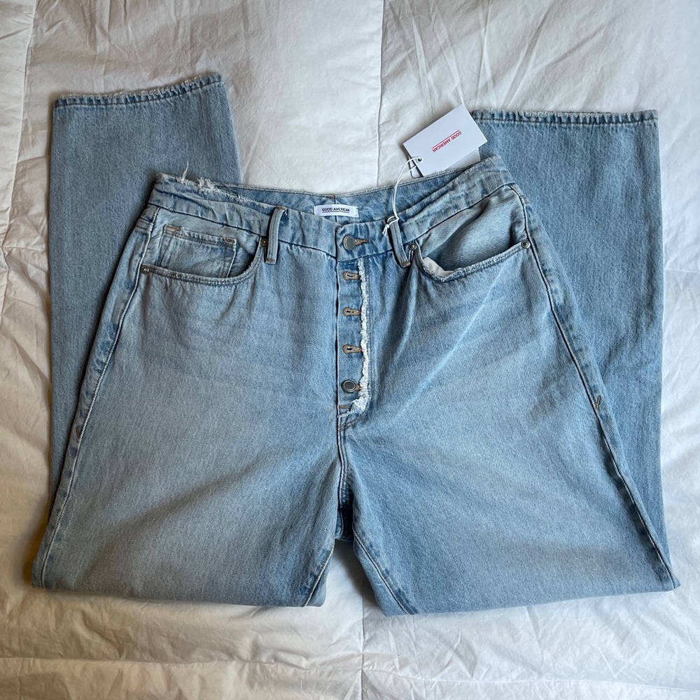 Good American Good Vintage Exposed Buttons Jeans!!